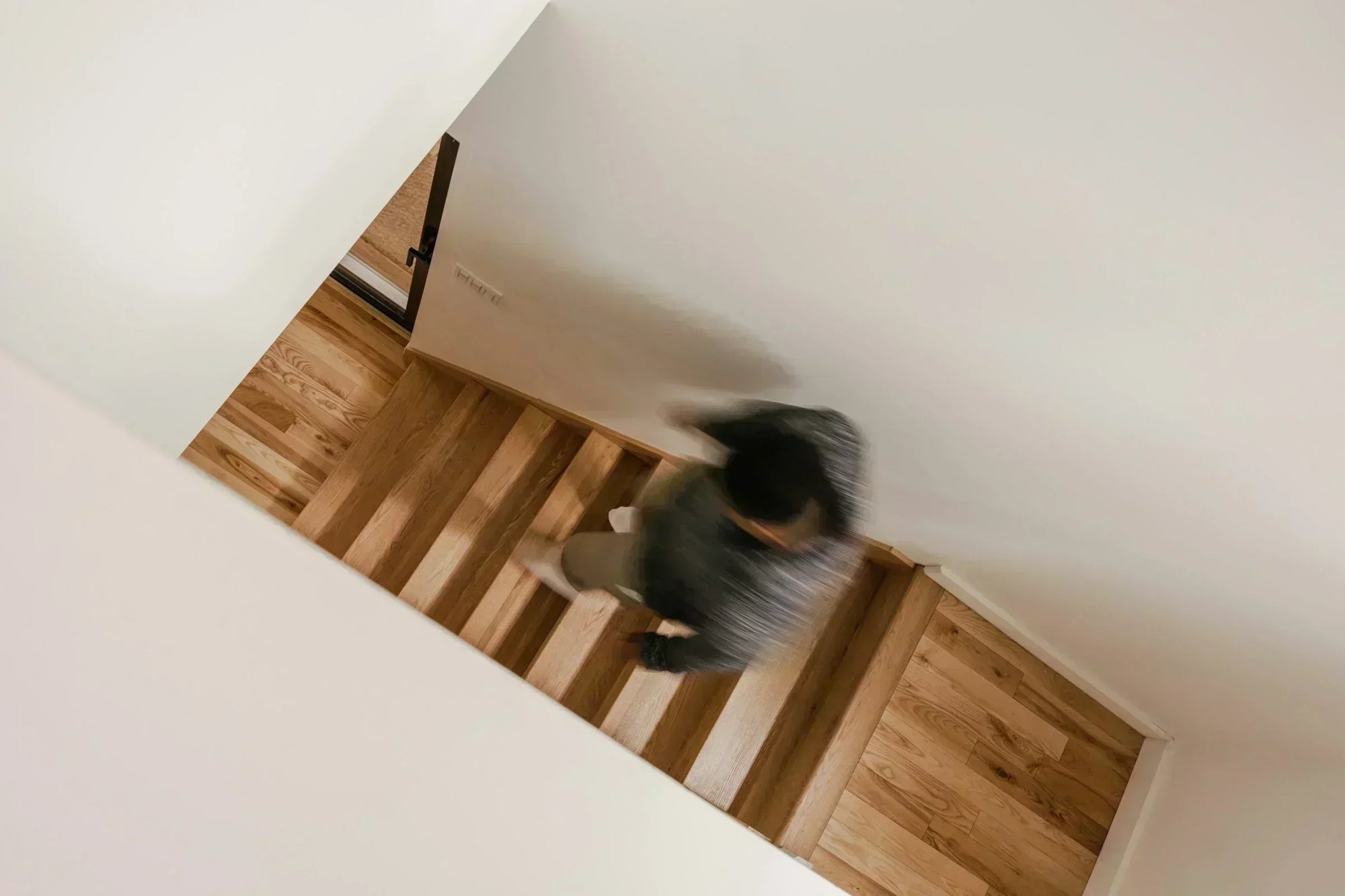 Choisir le meilleur plancher de sous-sol : Guide complet pour éviter les erreurs coûteuses