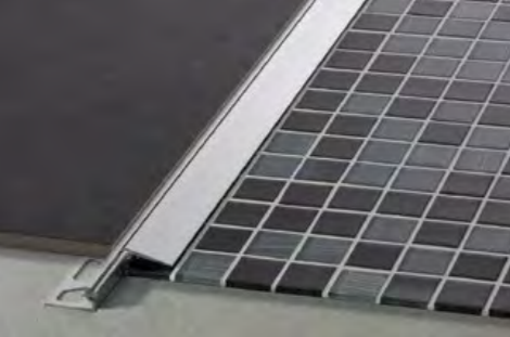 Schluter Profilé de transition RENO-VB, aluminium anodisé mat, largeur 40 mm (1-9/16 po), 8 pieds 2 1/2 pouces