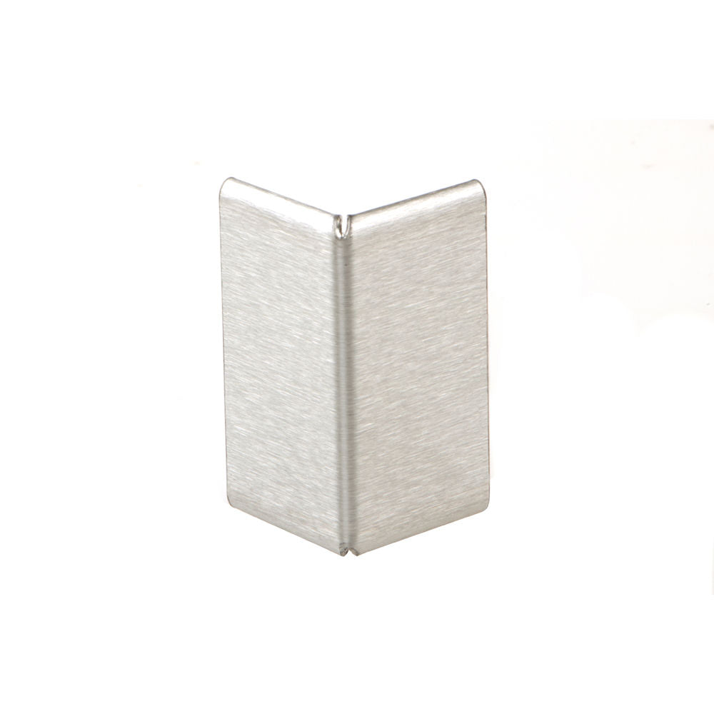 Schluter SCHIENE-STEP Coin extérieur 90° de comptoir/marche pour escalier - acier inoxydable (V2) brossé 11/32" (9 mm) x 8' 2-1/2" avec ailette verticale de 1-3/16"