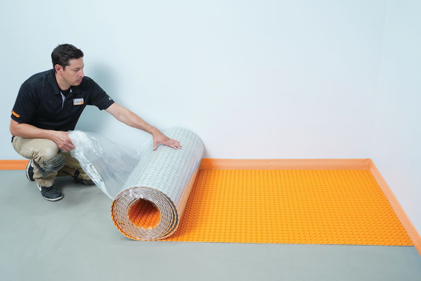 Schluter DITRA-HEAT-DUO-PS Membrane de désolidarisation autocollante en panneau pour plancher chauffant 2' 7" x 3' 3" - 8 mm (8.4 pi²)