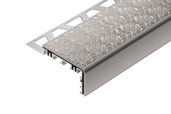 Schluter TREP-V 60 Profilé pour nez de marche aluminium anodisé avec insert anti-dérapant en PVC gris pierre 1/2" (12.5 mm) x 2-3/8" (60 mm) x 6' 7"