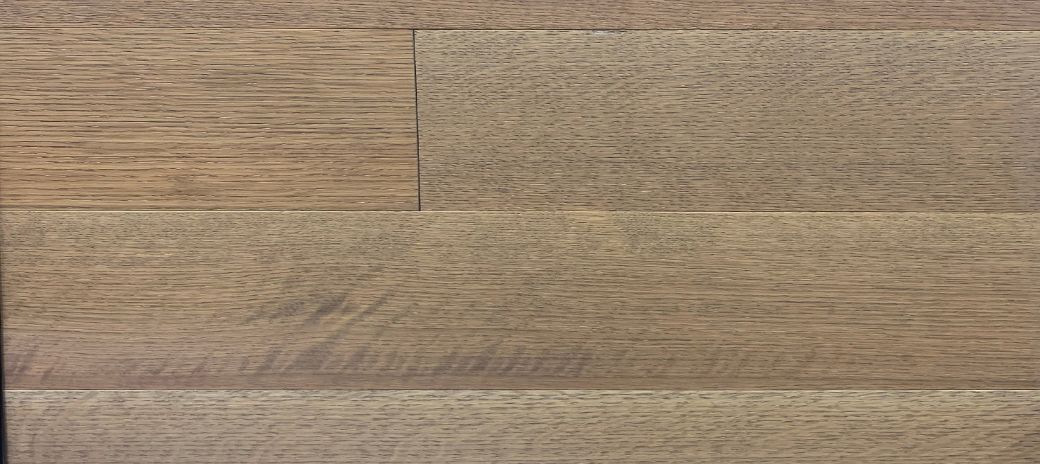 Preverco Flex19 Bois d'ingénierie Chêne blanc SQ Nuance Vienna mat, lame 5-1/8 po x 3/4 po