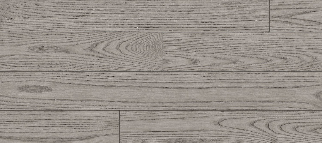 Preverco Bois franc SolidClassic Frêne Nuance Inox Mat 5 po x 3/4 po, teinte inox métallique, fini mat, grain de frêne