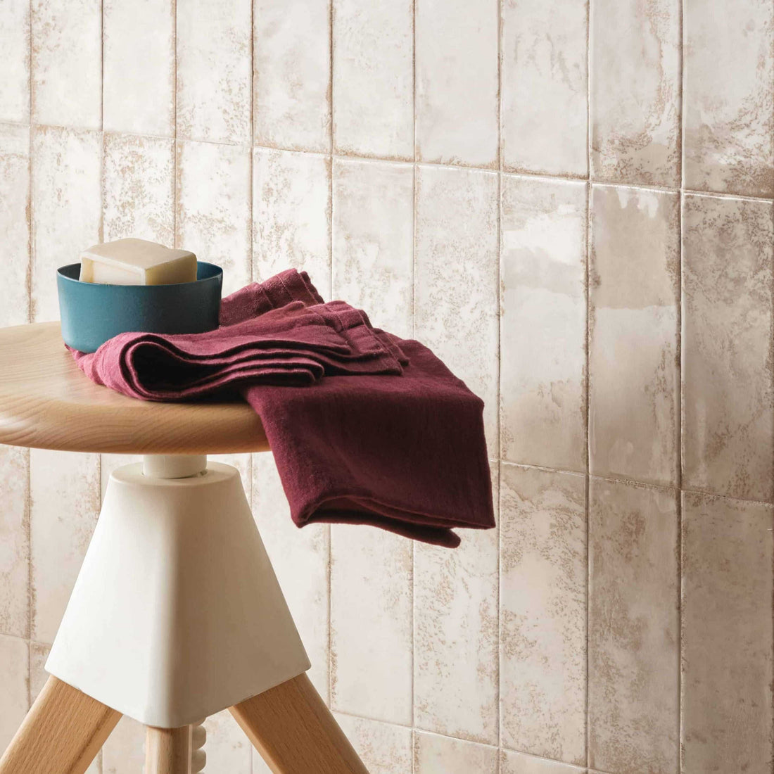 Carreaux de céramique | Collection Forme - 7 po x 8 po He x