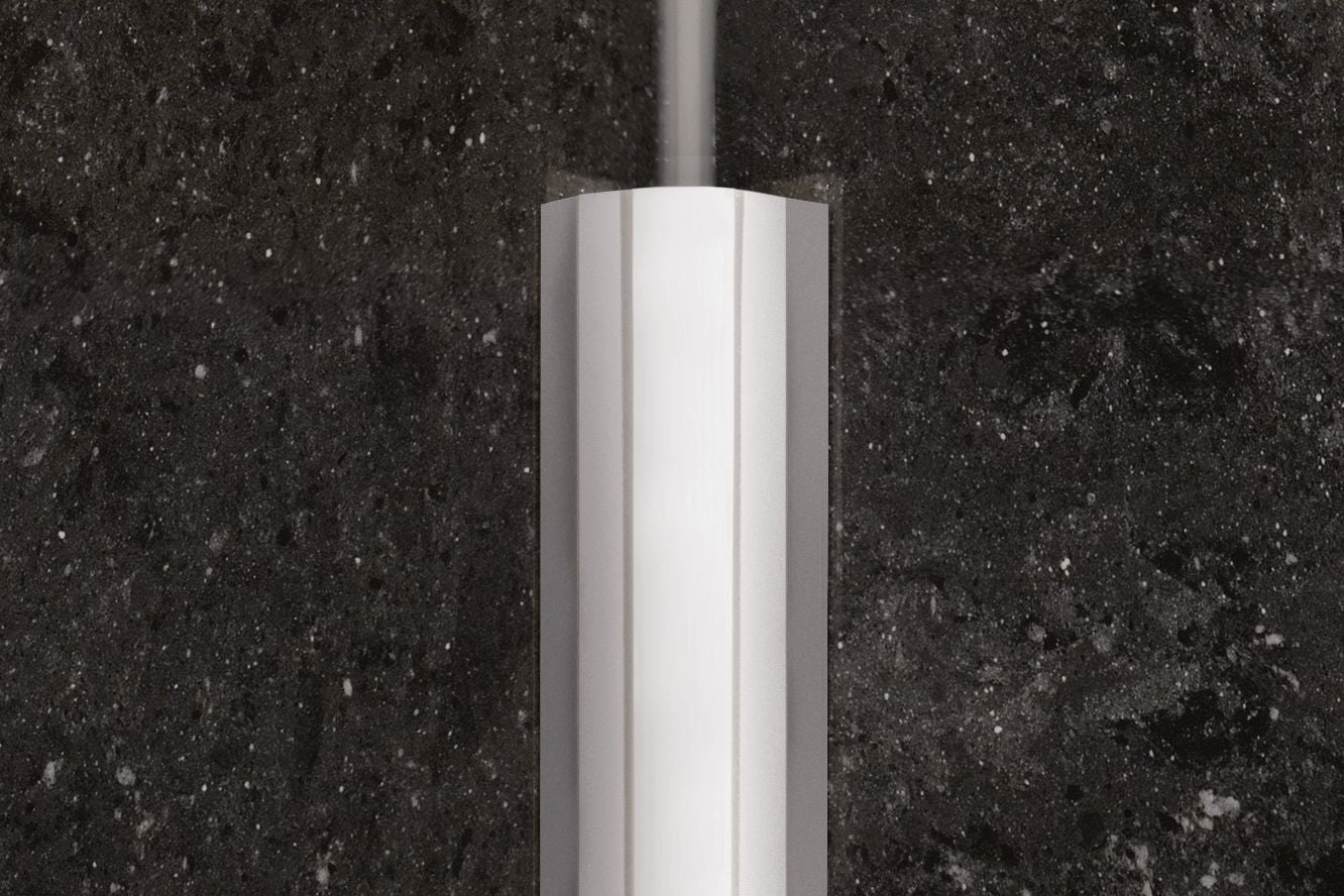 Schluter ECK-KHK Profilé à gorge pour rénovation avec un radius de 5/16" - acier inoxydable (V2) brossé 9/16" x 9' 10"