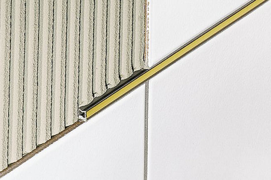 Schluter DILEX-EZ Profilé décoratif pour joint de mouvement - plastique PVC chrome/jaune 9/32" x 11/32" (9 mm) x 8' 2-1/2"