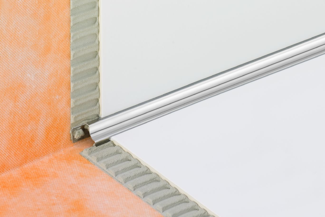 Schluter DILEX-HKU Cap de fermeture avec un radius de 3/8" (10 mm) - acier inoxydable (V4)