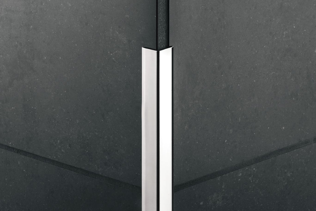 Schluter ECK-K Profilé robuste de protection des coins extérieurs 90° - acier inoxydable (V2) brossé 1-1/4" x 6' 7"