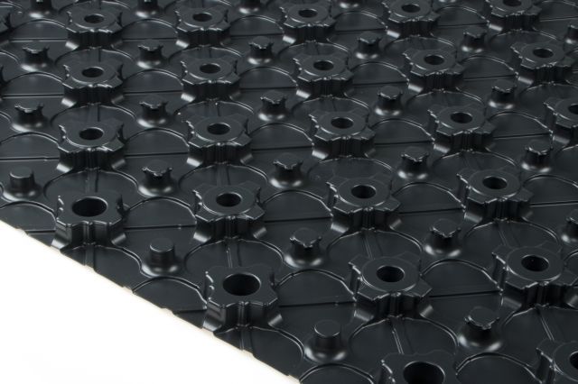 Schluter BEKOTEC-F Panneau de drainage pour chape cloutée en polystyrène 29/32" (23 mm) x 35-7/16" x 47-1/4" (paquet de 10)