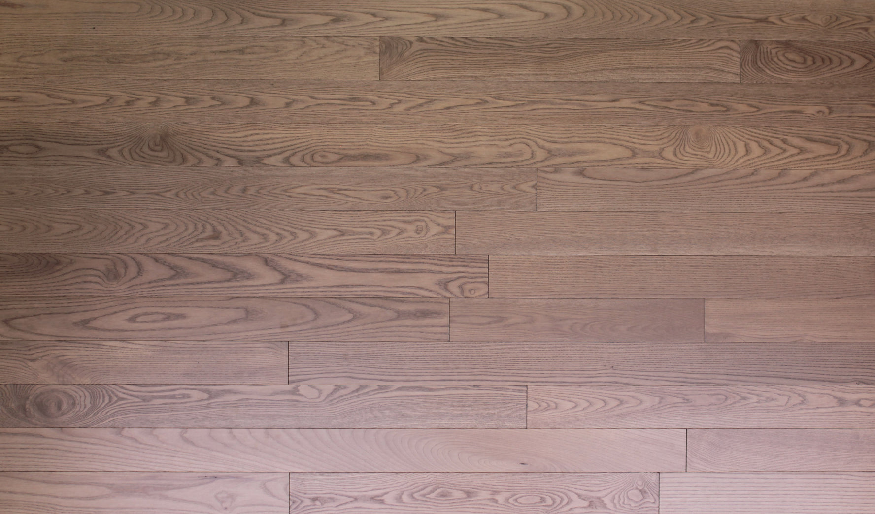 Preverco Bois franc SolidClassic Frêne Nuance Havana mat, planches 4-1/4 po x 3/4 po, ton brun havane et grain naturel