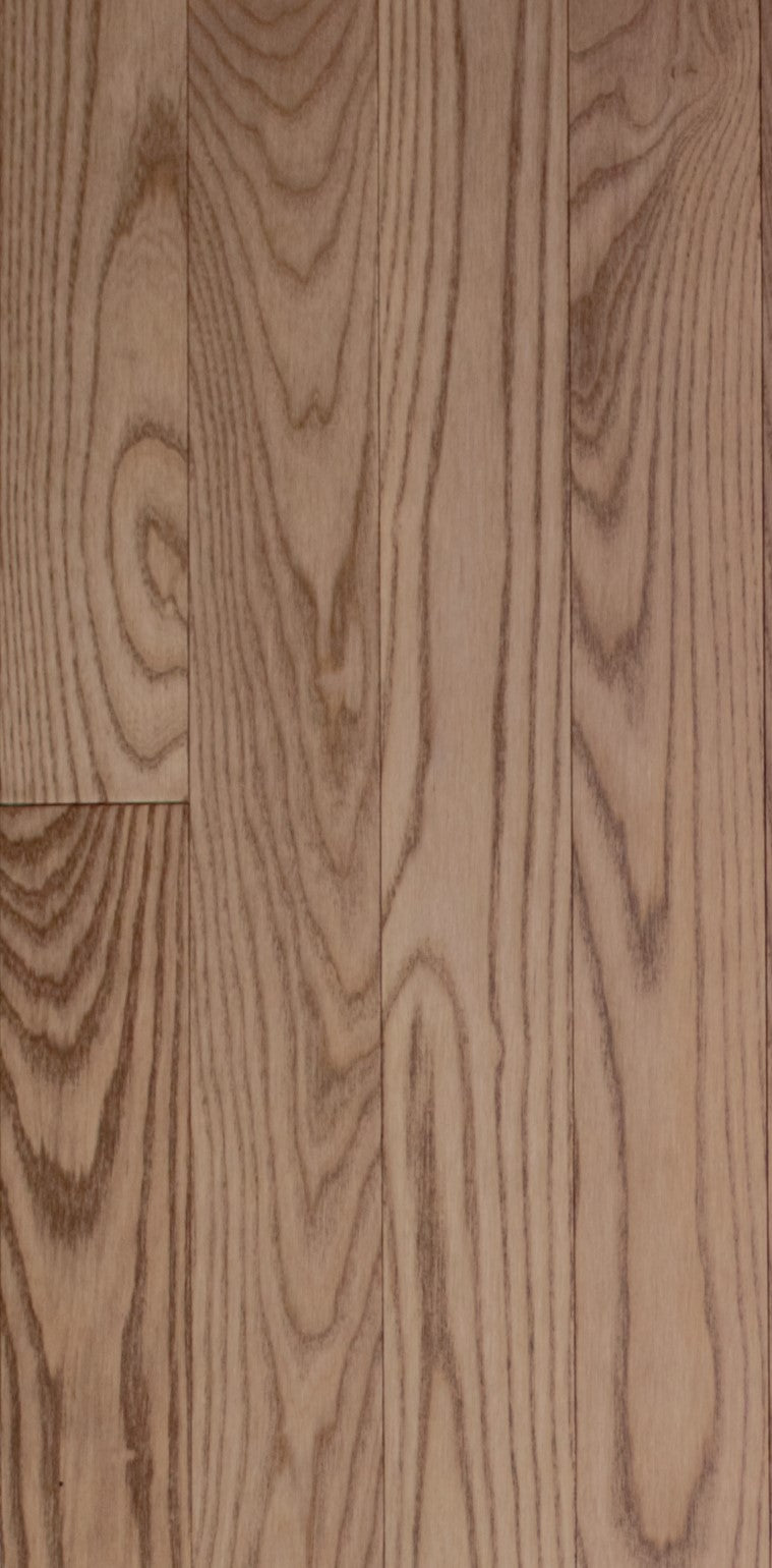 Preverco Bois franc SolidClassic Frêne Nuance Terra fini mat, larges lames 5 po x 3/4 po, veinage naturel