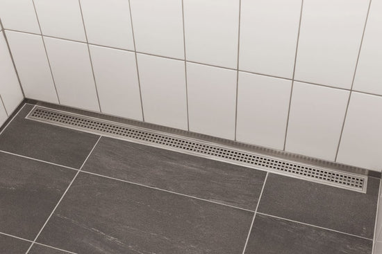 Schluter KERDI-LINE Drain linéaire encastré avec design de grille Solid - acier inoxydable (V4) brossé 3/4" x 19-11/16"