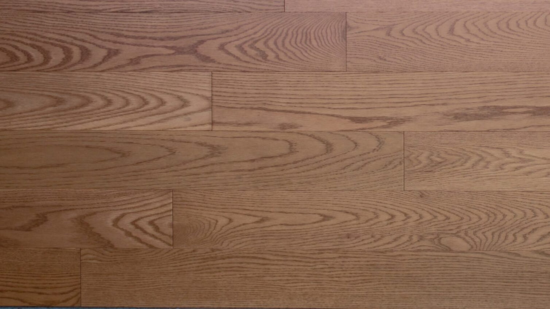 Preverco Bois d'ingénierie Flex19 Chêne rouge Nuance Havana fini mat 5-1/8 po × 3/4 po