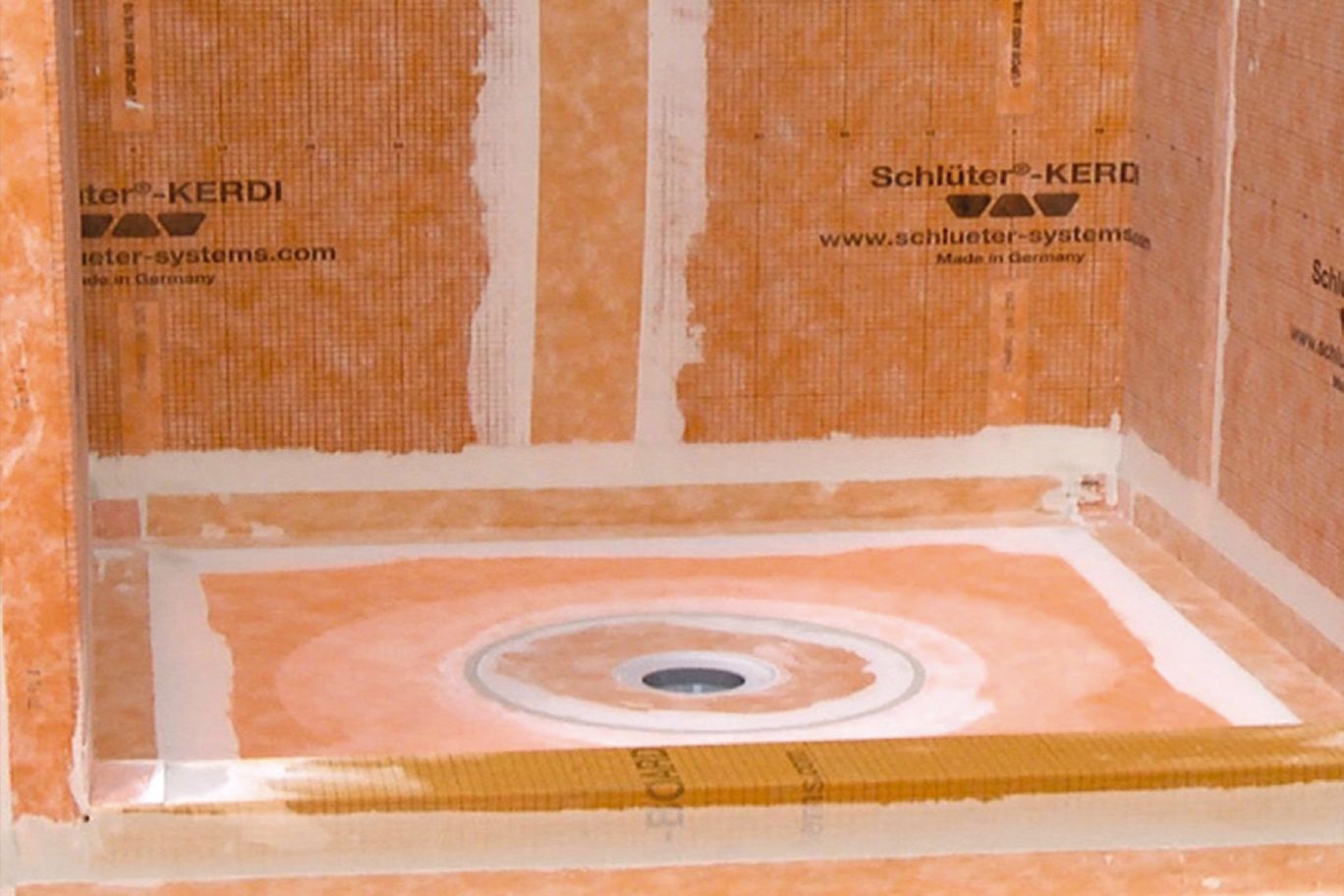 Schluter KERDI Membrane d'étanchéité et pare-vapeur collée 6' 7" x 98' 5" (646 pi²)
