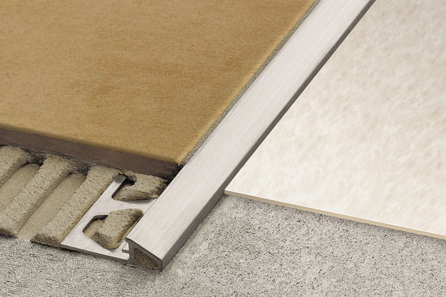 Schluter RENO-U Profilé réducteur - acier inoxydable (V2) 3/4" (20 mm) x 8' 2-1/2"